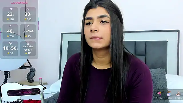 ZiaCalifa online show from 15, 10, 2025