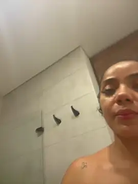 Mariecurl online show from 14, 12, 2024