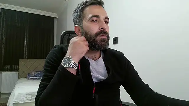 Snapshot of tgltplsr chatting on 23, 2, 2025 tgltplsr online show from 23, 2, 2025