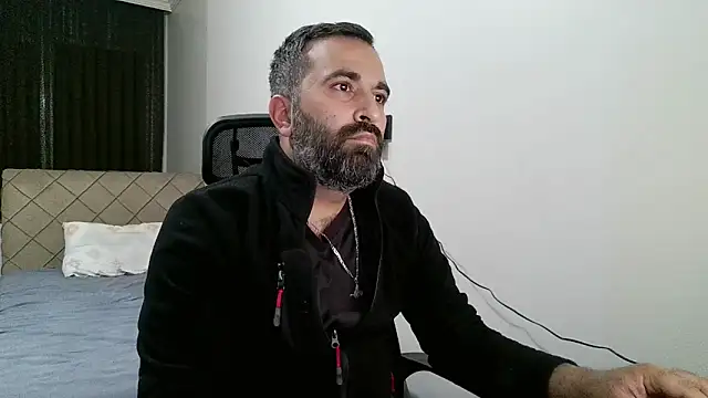 Snapshot of tgltplsr chatting on 20, 11, 2025 tgltplsr online show from 20, 11, 2025