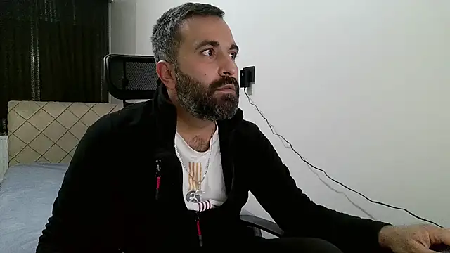 Snapshot of tgltplsr chatting on 22, 11, 2025 tgltplsr online show from 22, 11, 2025