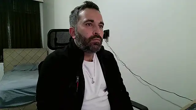 Snapshot of tgltplsr chatting on 16, 12, 2025 tgltplsr online show from 16, 12, 2025