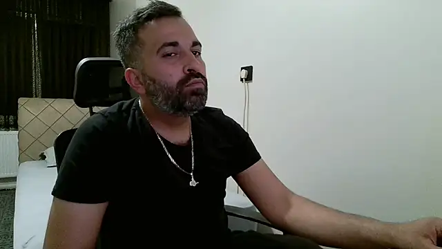 Snapshot of tgltplsr chatting on 16, 5, 2026 tgltplsr online show from 16, 5, 2026