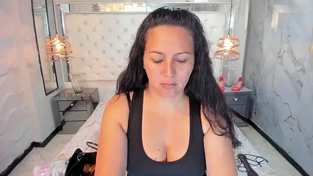 Georgina-Musk online show from 6, 3, 2025