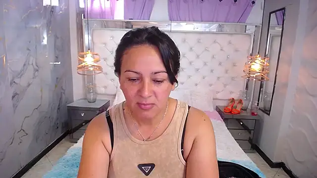 Georgina-Musk online show from 12, 9, 2025