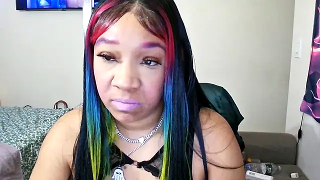 YasmineMinaj online show from 17, 12, 2025