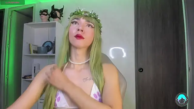 sofi elfqueen online show from 1, 3, 2025