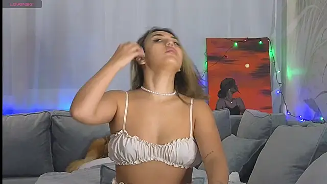 lily  foster online show from 13, 12, 2024