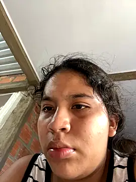 moncerrat luna online show from 19, 11, 2025