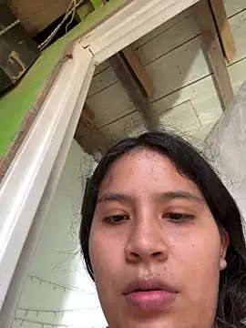 moncerrat luna online show from 10, 3, 2026