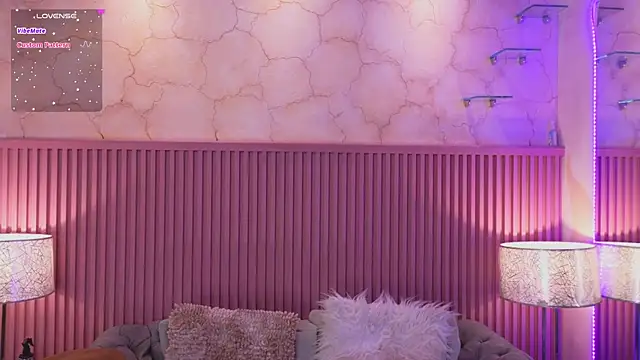 Emiily Scott1 online show from 16, 1, 2025