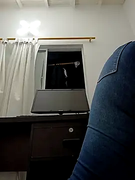 HORNY MATURE25 online show from 19, 12, 2025