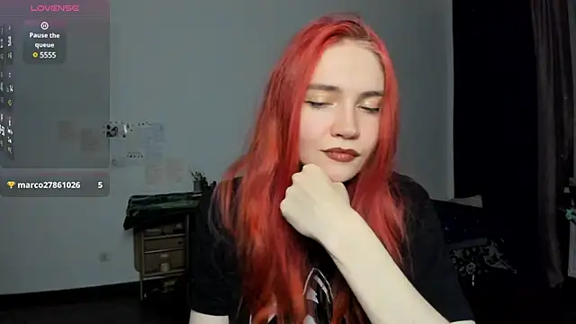 KitsuneRem online show from 18, 1, 2025