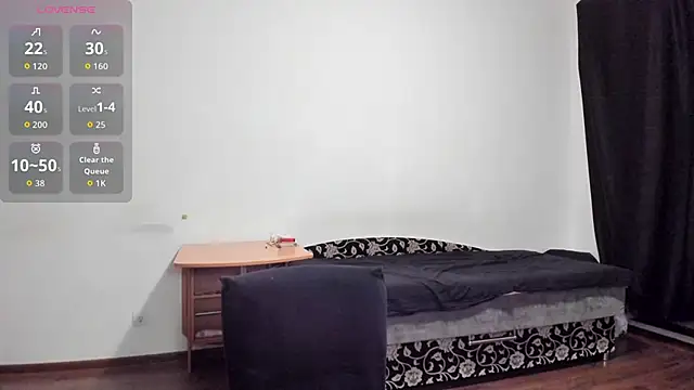 KitsuneRem online show from 18, 9, 2025