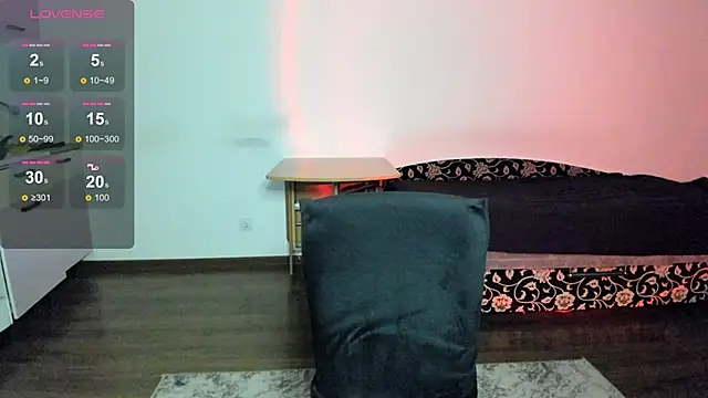 KitsuneRem online show from 7, 2, 2026