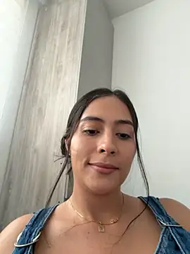 Snapshot of Sophie__Foxxx chatting on 3, 6, 2026 Sophie Foxxx online show from 3, 6, 2026