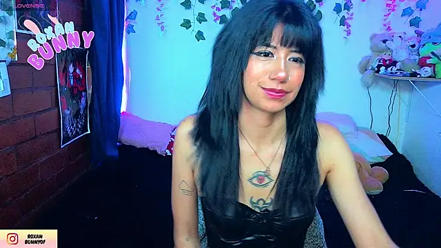 Snapshot of Roxanbunny1 chatting on 8, 7, 2026 Roxanbunny1 online show from 8, 7, 2026