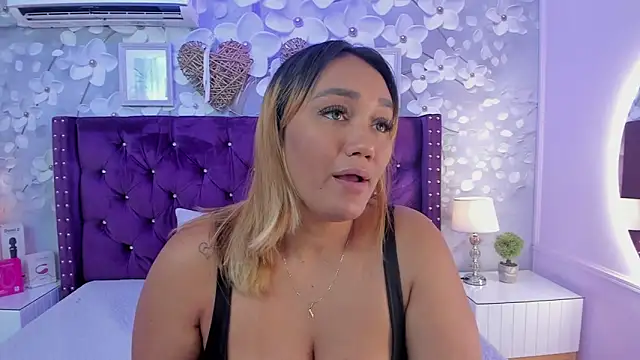 Snapshot of dalila_salazar chatting on 25, 6, 2026 dalila salazar online show from 25, 6, 2026