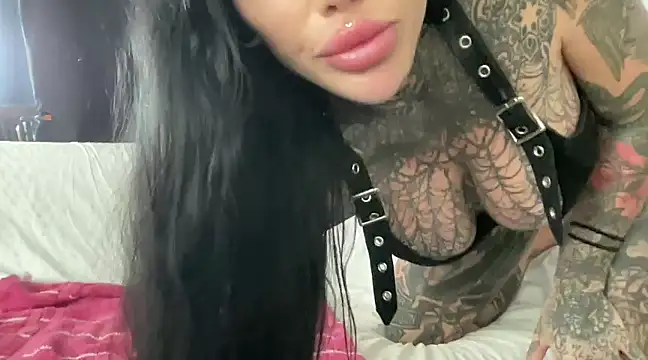 claudiacvc95 online show from 19, 3, 2025