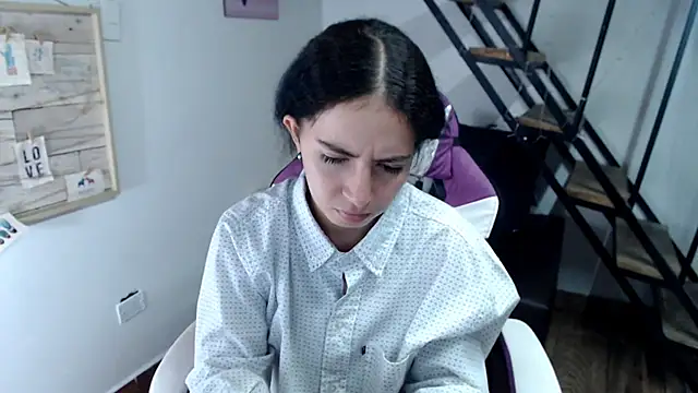 samantha baby  online show from 29, 10, 2025