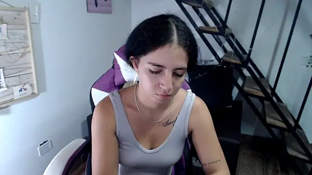 samantha baby  online show from 10, 11, 2025