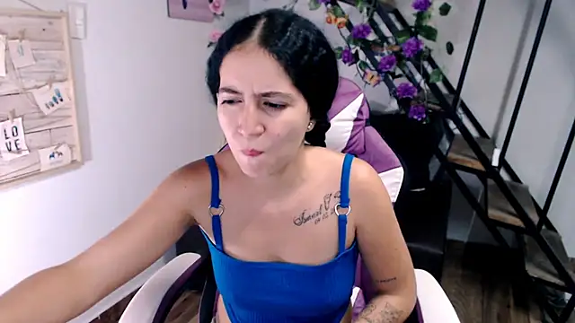 samantha baby  online show from 18, 2, 2026