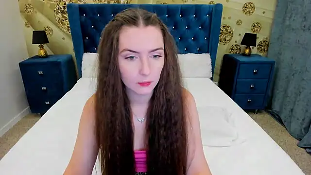 Snapshot of Katrina_Minchels chatting on 3, 10, 2025 Katrina Minchels online show from 3, 10, 2025