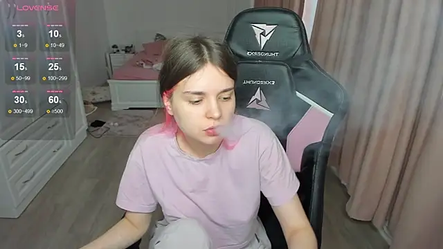 lil cassie online show from 26, 10, 2025