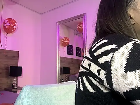 Snapshot of KAROL-SCOTT chatting on 15, 2, 2025 KAROL-SCOTT online show from 15, 2, 2025