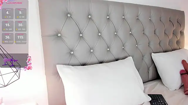 Victoriaxx  online show from 3, 2, 2025