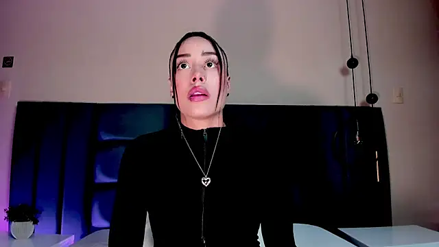 NoraDasilva online show from 25, 3, 2026