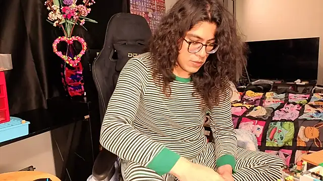 ShinyCherub online show from 12, 3, 2025