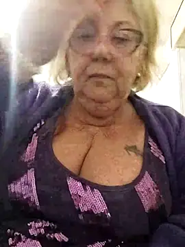 Snapshot of Merilulla chatting on 6, 3, 2025 Merilulla online show from 6, 3, 2025
