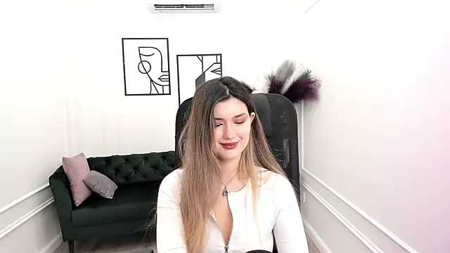 AnneTLi online show from 29, 9, 2025