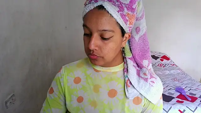 almaswan1 online show from 8, 1, 2025