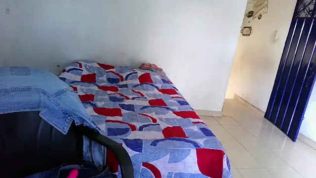 almaswan1 online show from 17, 1, 2025