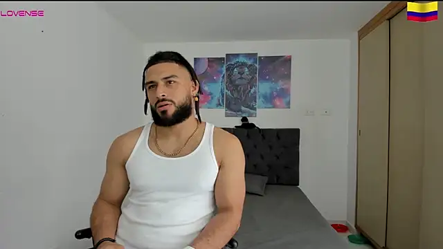Snapshot of Louis_marley__ chatting on 16, 12, 2024 Louis marley online show from 16, 12, 2024
