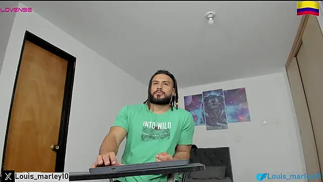 Snapshot of Louis_marley__ chatting on 5, 3, 2025 Louis marley online show from 5, 3, 2025