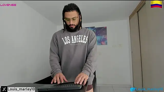 Snapshot of Louis_marley__ chatting on 12, 10, 2025 Louis marley online show from 12, 10, 2025