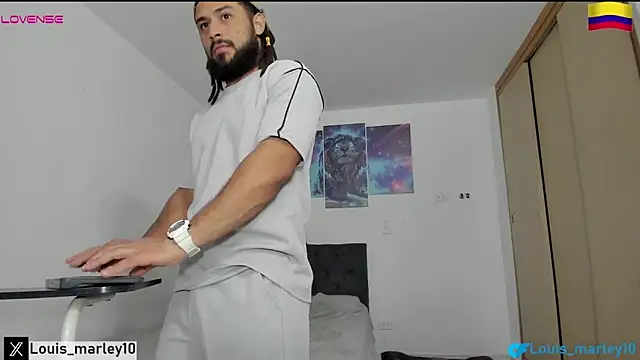 Snapshot of Louis_marley__ chatting on 1, 2, 2026 Louis marley online show from 1, 2, 2026