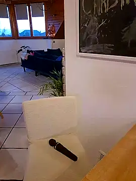 Isabellaa04 online show from 10, 1, 2025