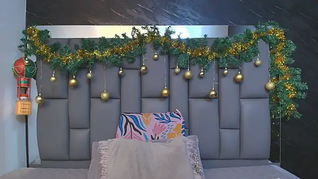  MiaBrown  online show from 15, 12, 2025