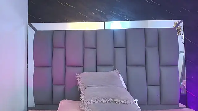  MiaBrown  online show from 16, 2, 2026