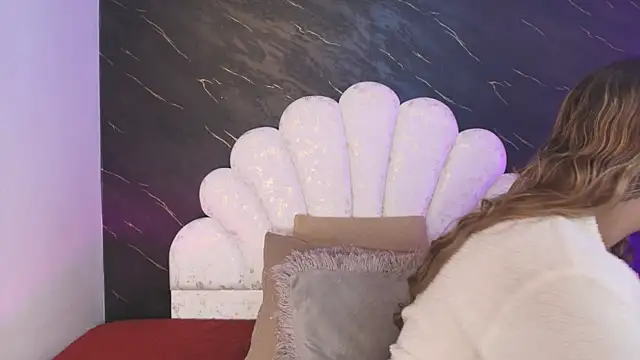  MiaBrown  online show from 21, 3, 2026