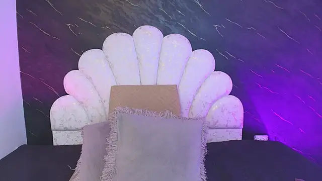  MiaBrown  online show from 28, 5, 2026