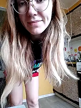 Snapshot of _Sweet_Love_ chatting on 13, 2, 2025 Sweet Love online show from 13, 2, 2025