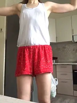  Sweet Love  online show from 30, 4, 2026