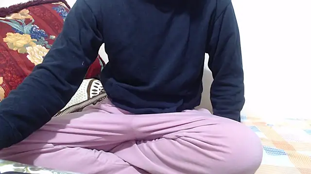 Snapshot of Alexdelarge323 chatting on 3, 2, 2026 Alexdelarge323 online show from 3, 2, 2026