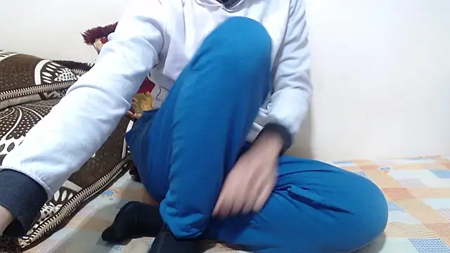 Alexdelarge323 online show from 7, 3, 2026