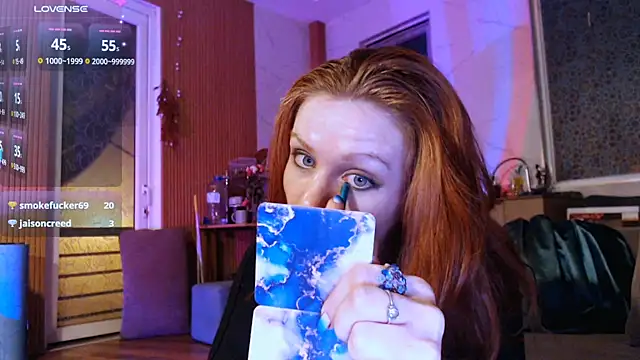 Snapshot of Cassie_Wild chatting on 10, 9, 2025 Cassie Wild online show from 10, 9, 2025
